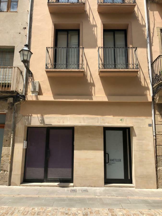 Apartaments L'Ametller Cervera  Εξωτερικό φωτογραφία