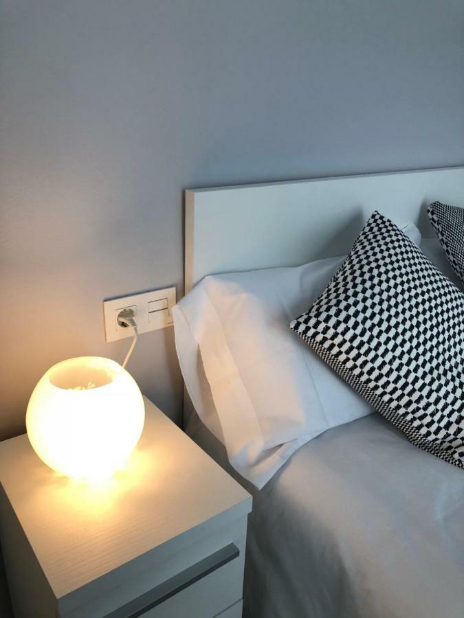 Apartaments L'Ametller Cervera  Εξωτερικό φωτογραφία