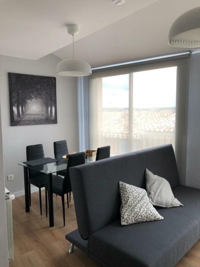 Apartaments L'Ametller Cervera  Εξωτερικό φωτογραφία